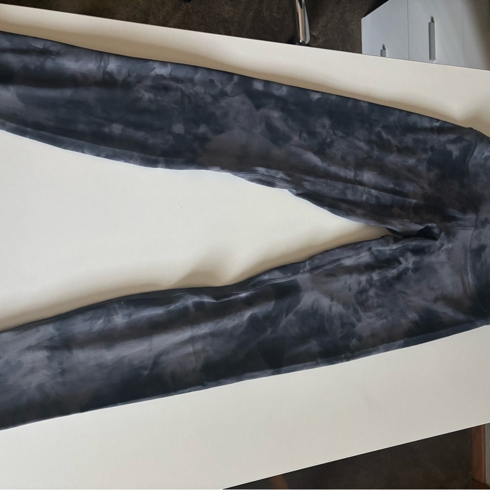Lululemon Align 28 inch pants